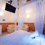 Hotel Accord Le Rose 4*