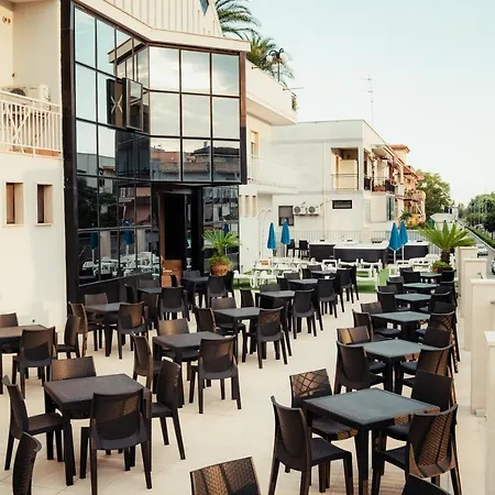 Accord Le Rose Hotel Palagiano