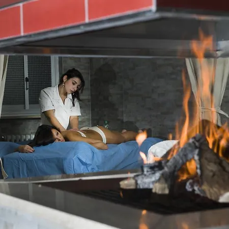 Hotel Accord Le Rose 4*