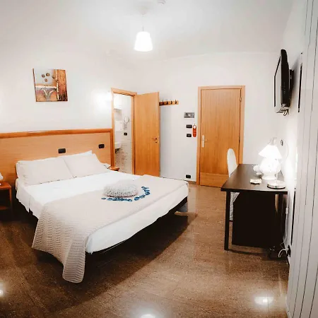 Accord Le Rose 4*