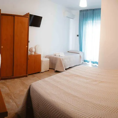 Accord Le Rose Hotel