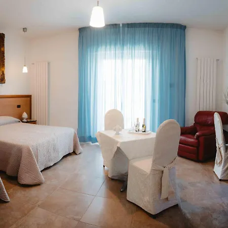 Hotel Accord Le Rose 4*