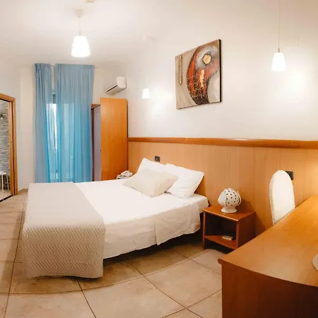 Accord Le Rose Hotel Palagiano