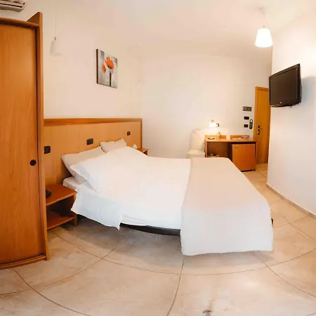 Accord Le Rose 4* Palagiano