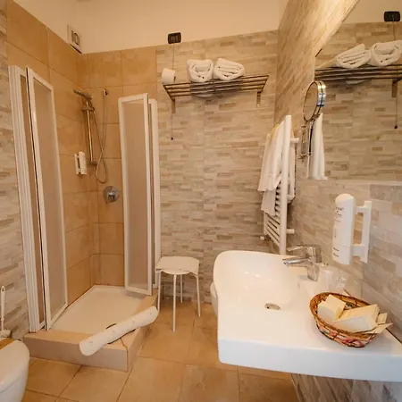 Accord Le Rose 4*