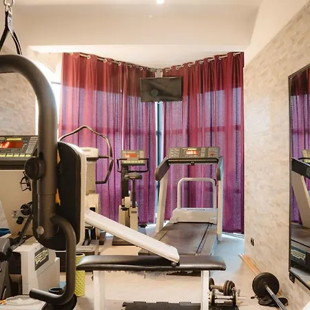 Accord Le Rose Hotel 4*